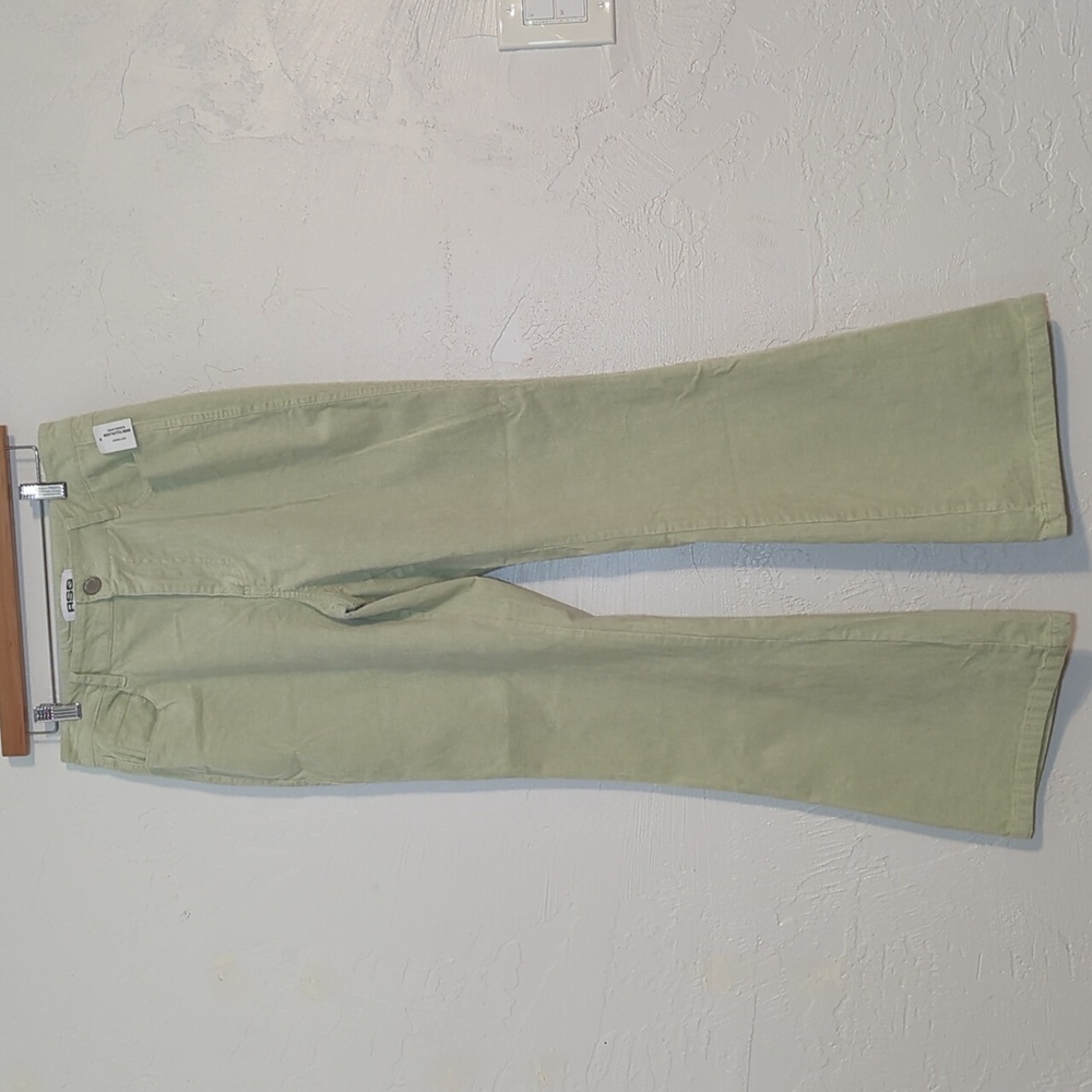 Tillys RSQ Light Green Corduroy Bootcut Flare Leg Pants Comfy Casual Stretchy